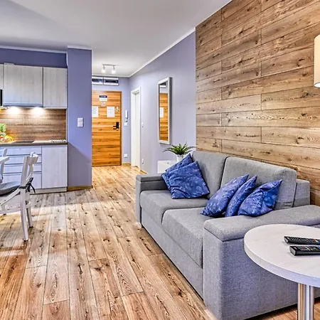 Bawaria Ii, Sun & Snow